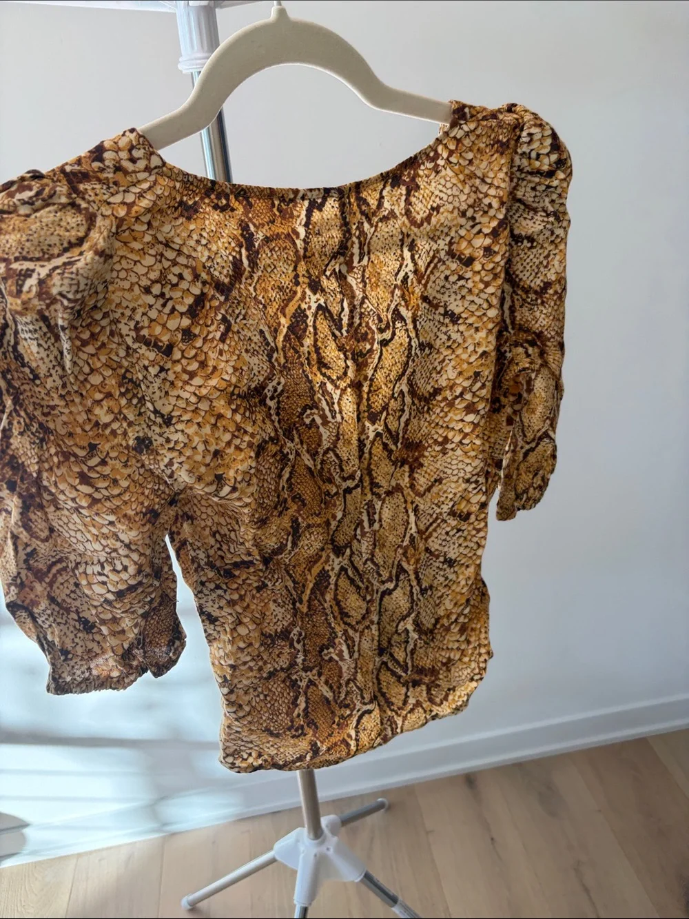 Reformation Brown Tan Snake-Print V-Neck Puff Sleeve Blouse